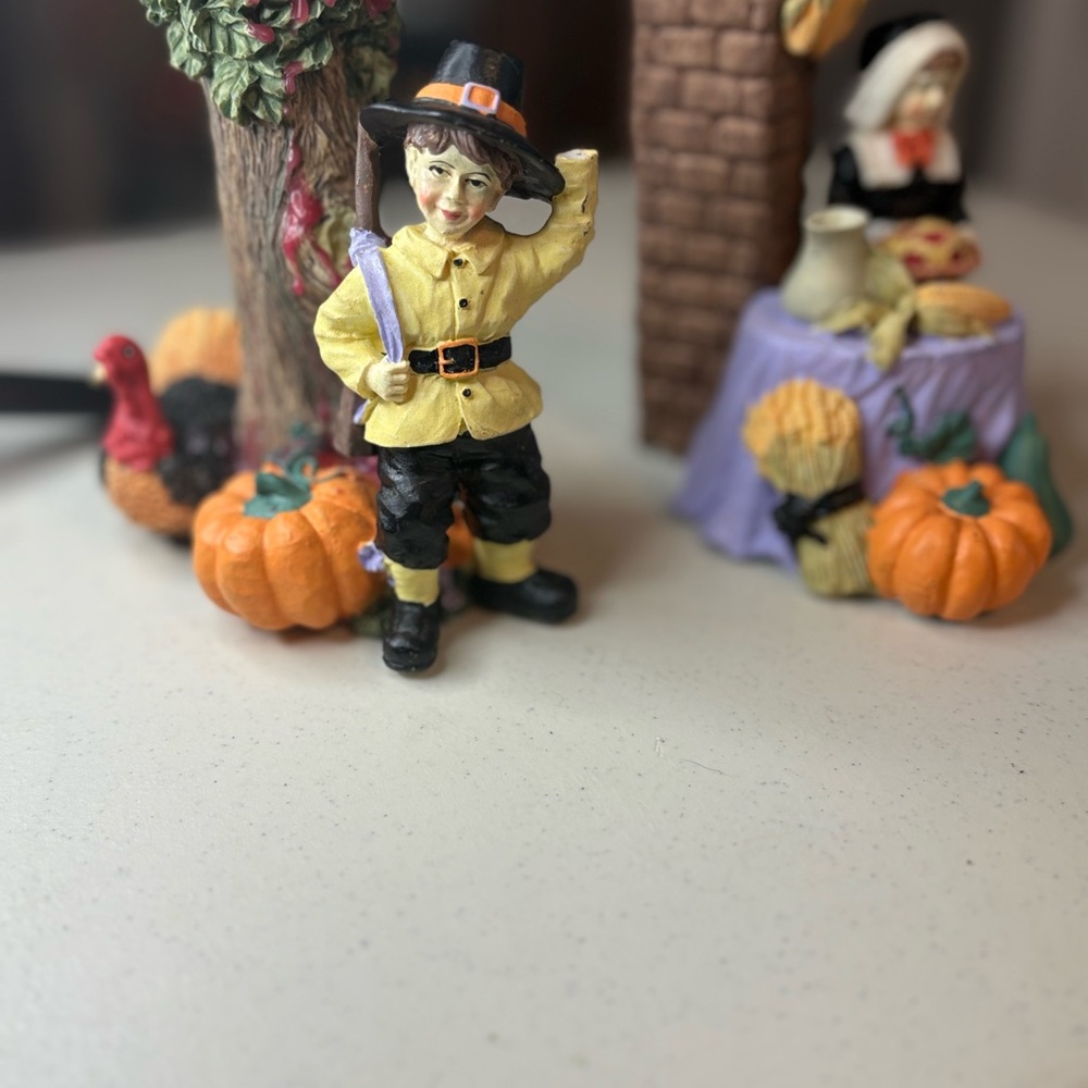 Vintage pilgrims candle holders